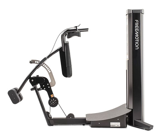 Грузоблочный тренажер Freemotion Fitness Genesis G610 Приседания фото11